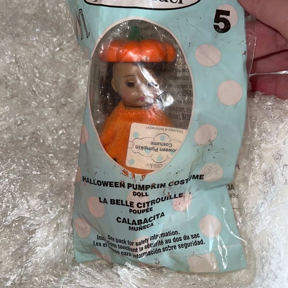 Madame Alexander McDonald’s vintage doll